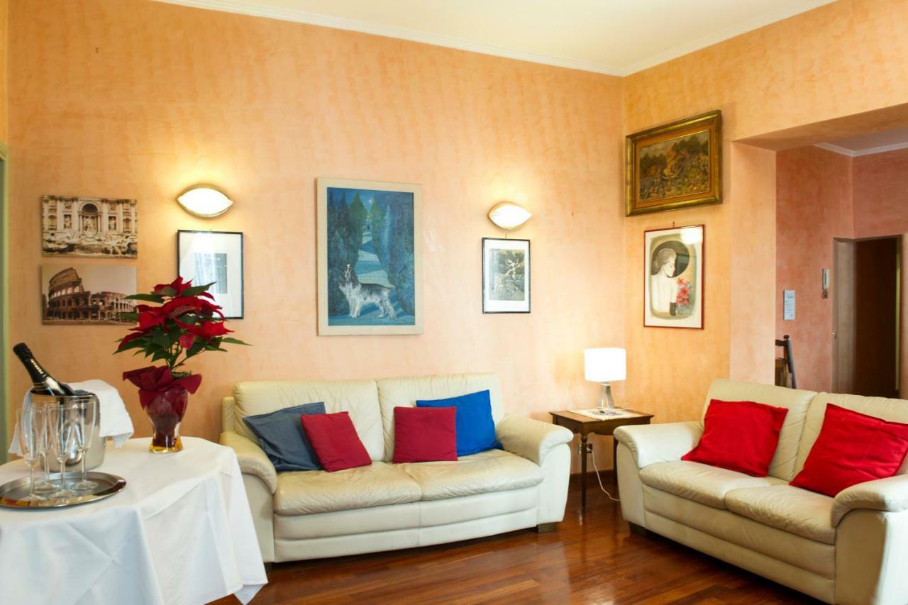 Gregoriana House - Appartamento Con Vista Su Roma Eksteriør bilde